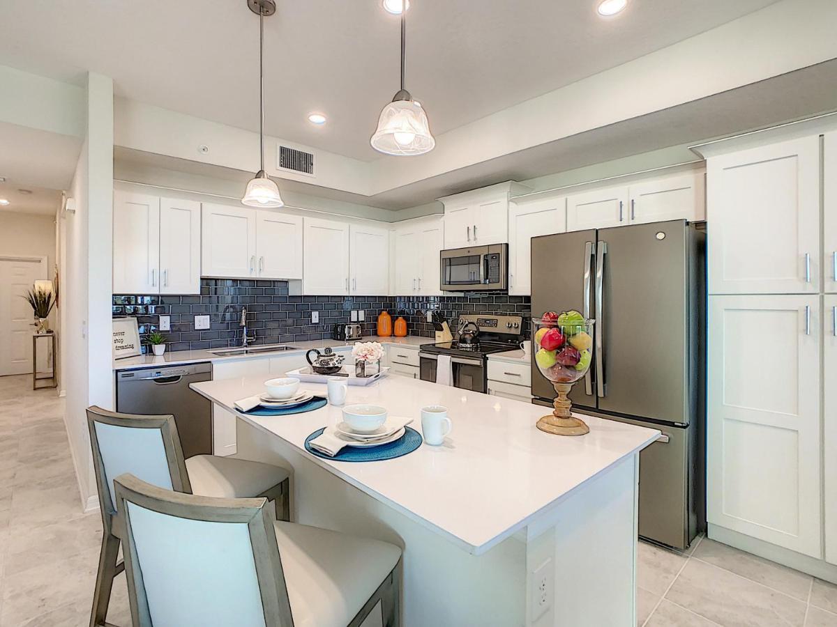 Modern Condo Near Disney Foosball Water Park كيسيمي المظهر الخارجي الصورة