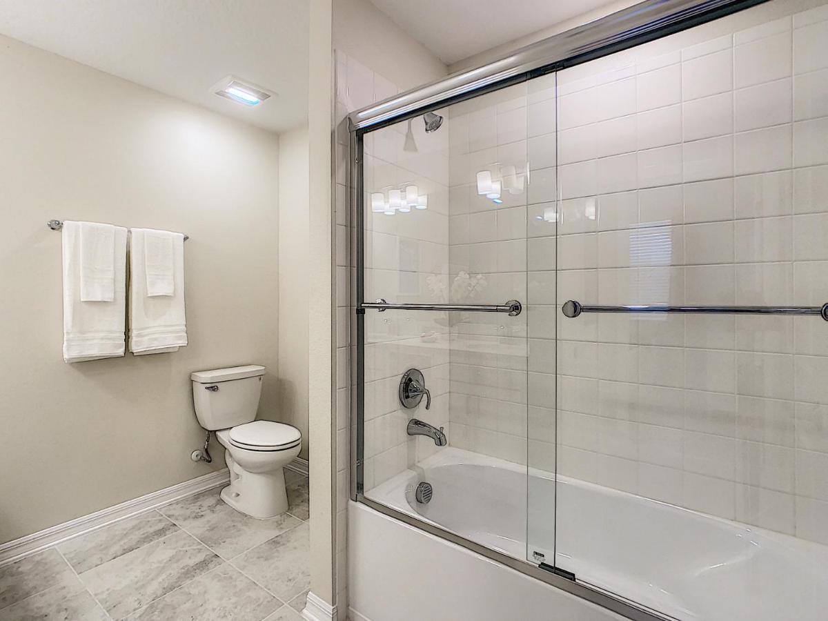 Modern Condo Near Disney Foosball Water Park كيسيمي المظهر الخارجي الصورة